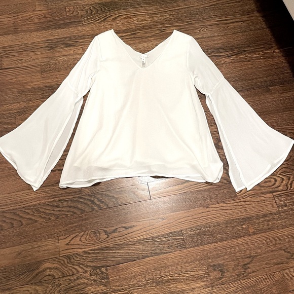 Leith Split Bell Sleeve Blouse - Picture 2 of 6